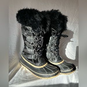 SOREL rare Joan of Arctic Reserve Limited Edition Boots size 8